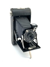 Vintage Kodak Six-20 Folding Hawkeye camera . 1933-34.