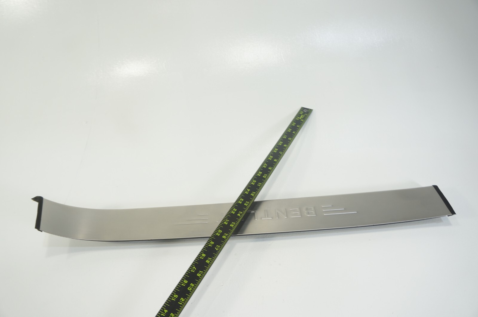 06-12 Bentley Continenta Flying Spur Front Right Door Sill Trim Scuff Step Plate
