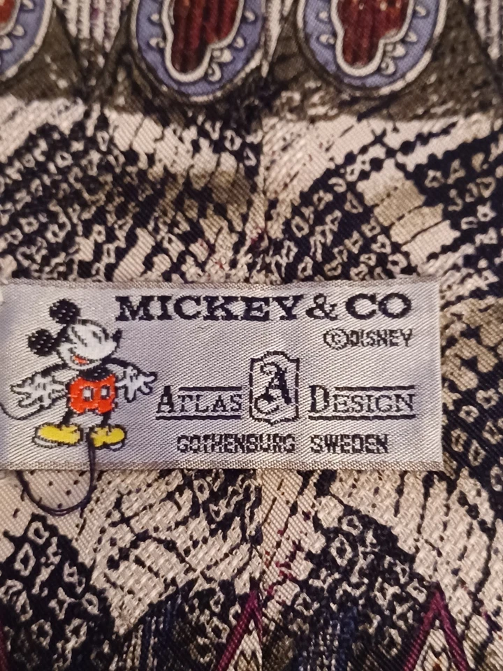 Corbata para hombre Disney ATLAS DESIGN Mickey & Co Goofy Art SEDA Foto 3 de 4
