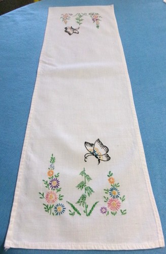 Vintage Embroidered Butterfly and Flowers Dresser Scarf Table Runner - Picture 2 of 5