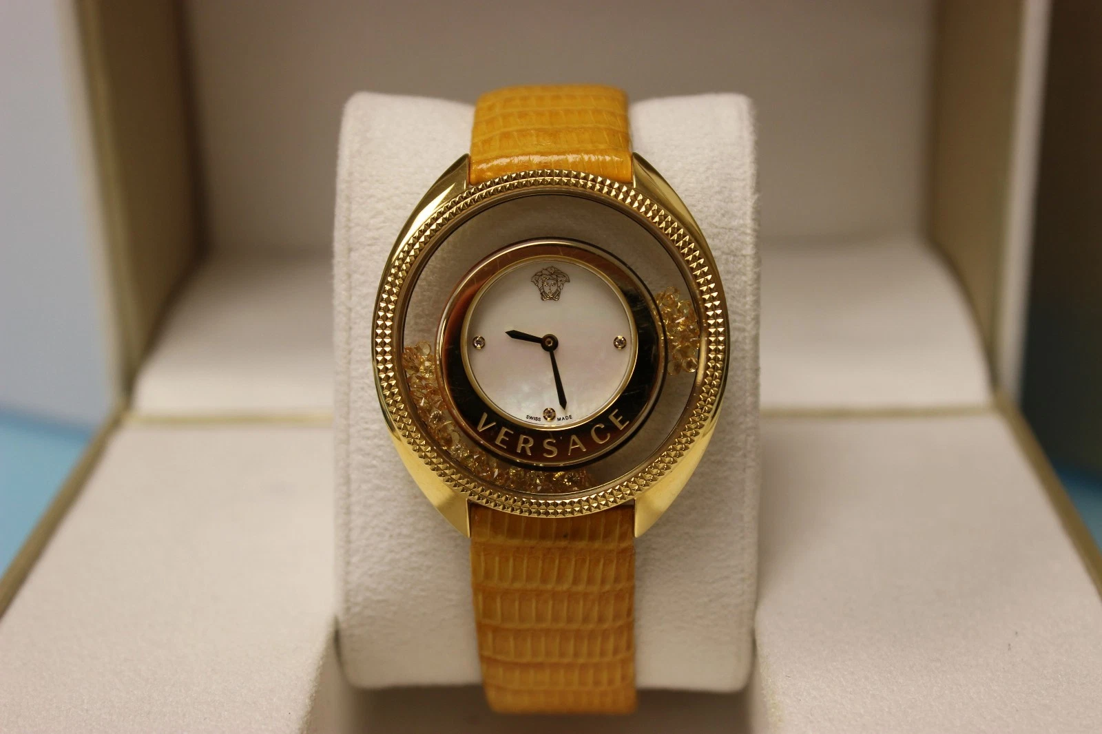 Orologio Versace Donna 86Q721MD497 S585 Destiny Spirit Galleggiante Micro Sfere Giallo