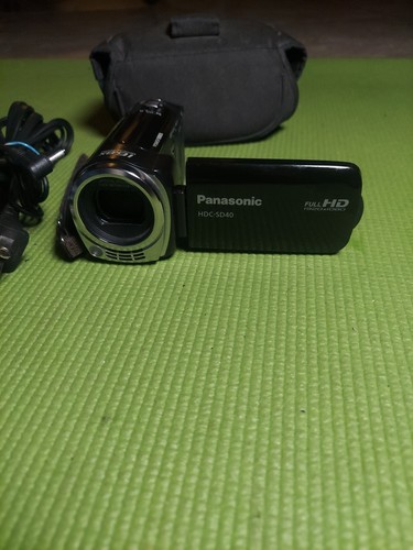 Panasonic HDC-SD40 High Definition Camcorder (with charger, battery and 32GB mem - Picture 10 of 24