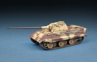 Trumpeter 07123 GERMAN E-50 STANDARDPANZER 50-75 TONS 1/72 Plastic Model Kit