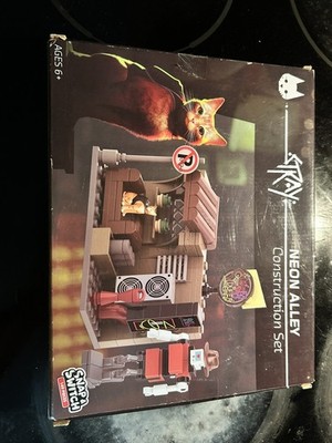 Stray Snap & Switch Neon Alley Construction Set - Missing Decals