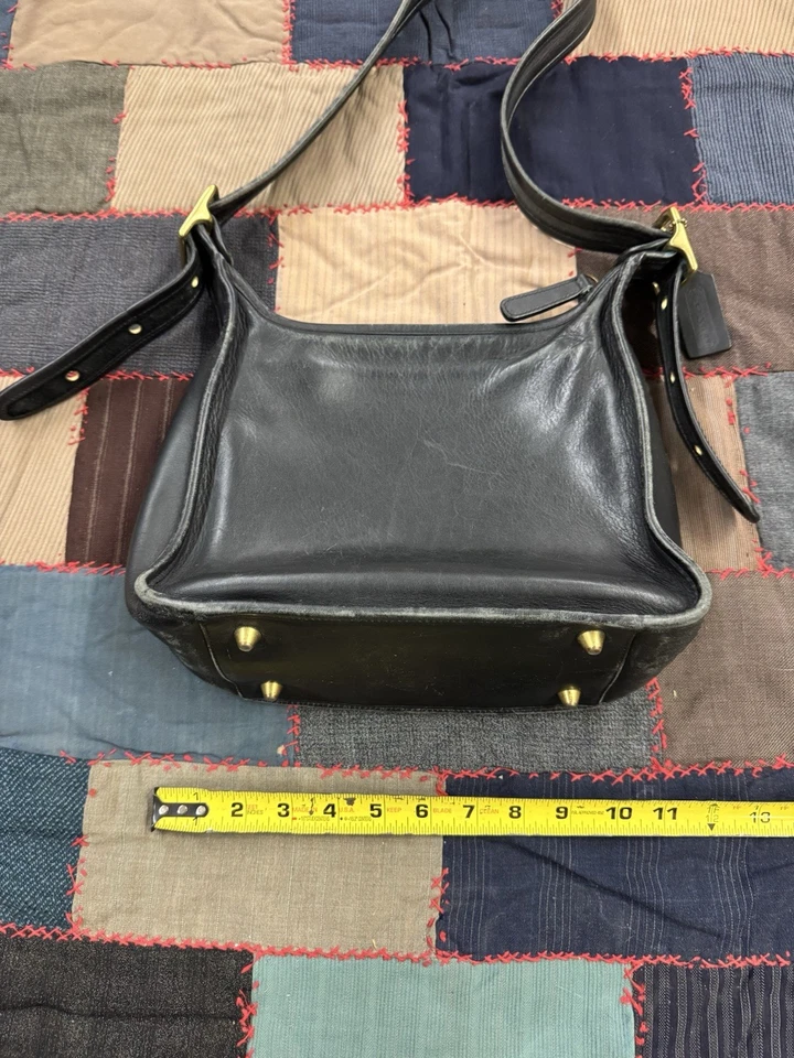 Vintage 90s Coach Legacy Zip Black Leather Crossbody Shoulder Bag Purse USA - Image 4 of 4