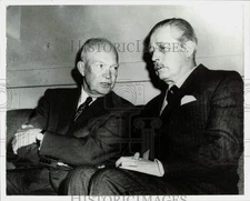 1957 Press Photo Pres. Eisenhower & Harold MacMillan at conference in Bermuda