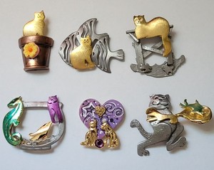Happy Fun & Funny Cat Brooches!  Vintage 80s!