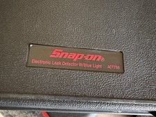 Snap-on Electronic Leak Detector With Uv Blue Light Model Act755 Made In Usa