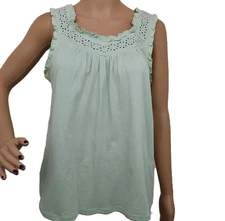LOFT   GREEN EYELET LACE DETAIL AROUND NECKLINE TOP BLOUSE CAMI SIZE: MP NWT