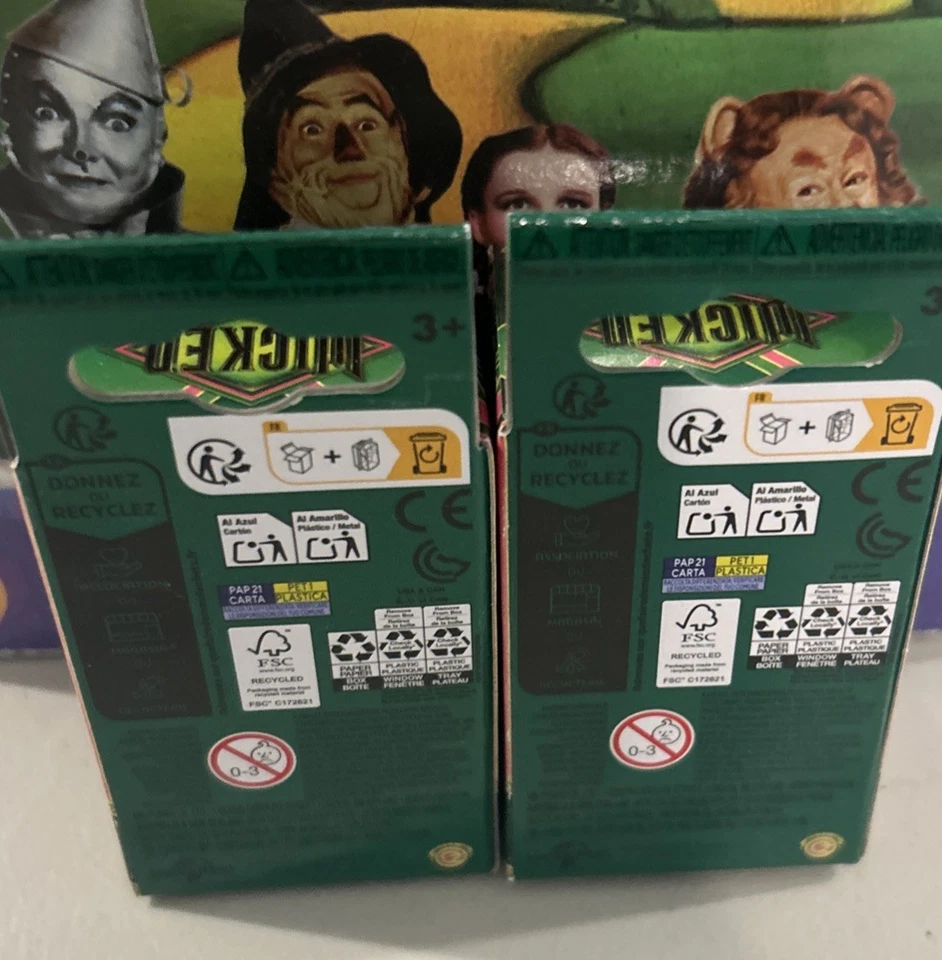 Funko Pop Wicked Película 2024 Set Lote Glinda Elphaba Llavero Nuevo En Caja Foto 3 de 4