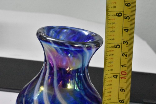Vaso in vetro artistico a vortice blu iridescente mt. St. Helens MSH 1985 Ash Roger Vines 5" - Foto 4 di 4