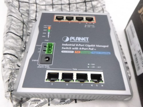 Planet Industrial 8 Port 10/100/1000T Wandmontage Managed Switch mit 4 Port PoE+ - Bild 3 von 4