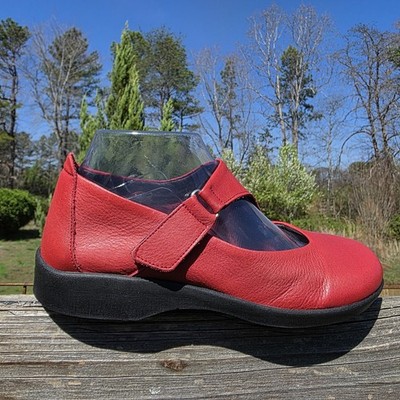  Arcopedico Red Leather  Shoes Portugal L18 comfort strap Lytech  Size 37 