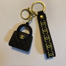 CHANEL VIP Novità Regalo Mini Borsa Charm Portachiavi Trapuntato Nero Oro Raro Giappone