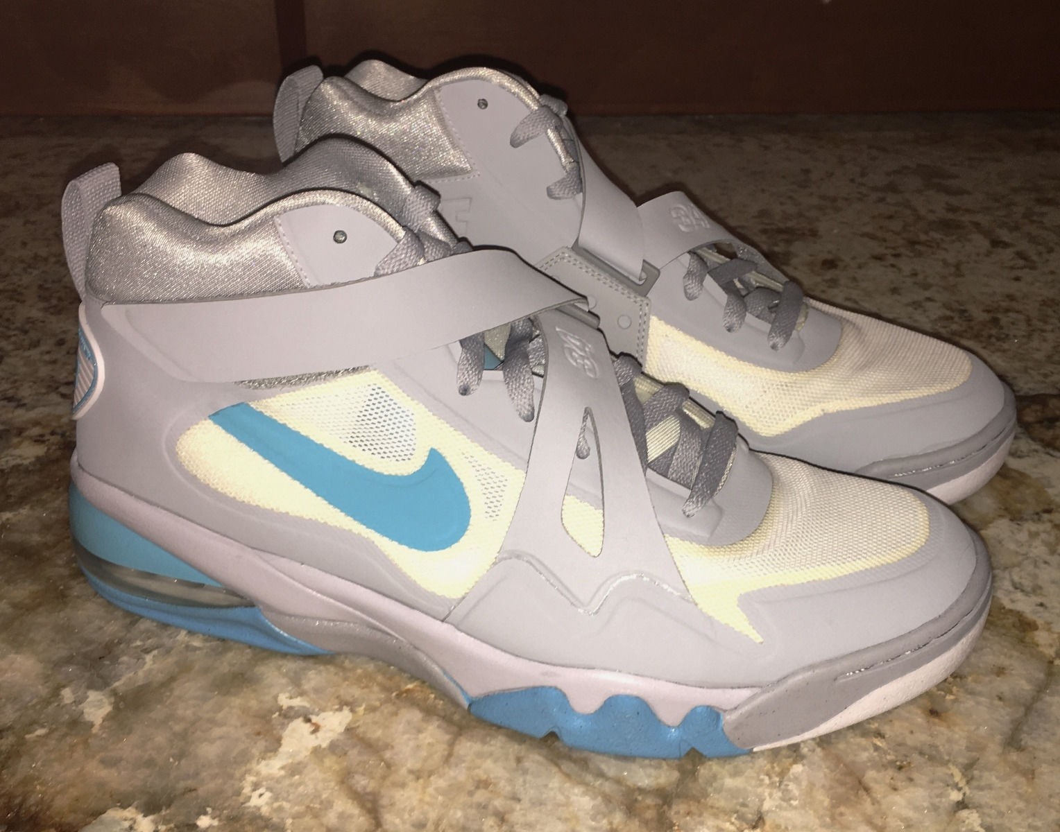 Nike charles barkley air force bc 2 grey scarpe da basket scarpe da ginnastica nuove Uomo 11,5 Nike charles barkley air force bc 2 2 2 grey scarpe da basket scarpe da ginnastica nuove Uomo 11,5 92f9a5