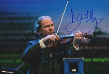Daniel Hope Violinist signed 8x12 inch photo autograph Daniel Hope Violinist signed 8x12 inch photo autograph