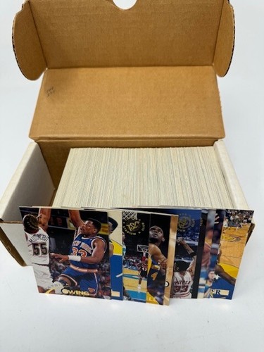 1994-95 Topps Stadium Club Basketball Set Serie 1 & 2 #1-362