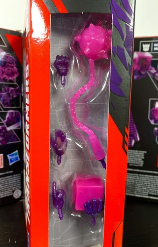 2021 Hasbro Transformers R.E.D. (Robot Enhanced Design): REFORMATTING MEGATRON - Picture 3 of 10