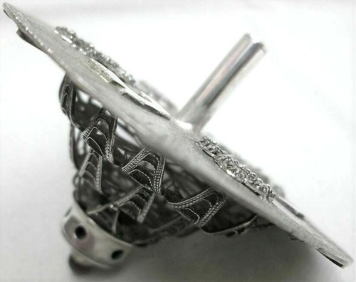 Dreidel Handmade Silver Yemenite Filigree Pagoda design with Garnet By S.Ghatan - Picture 3 of 6