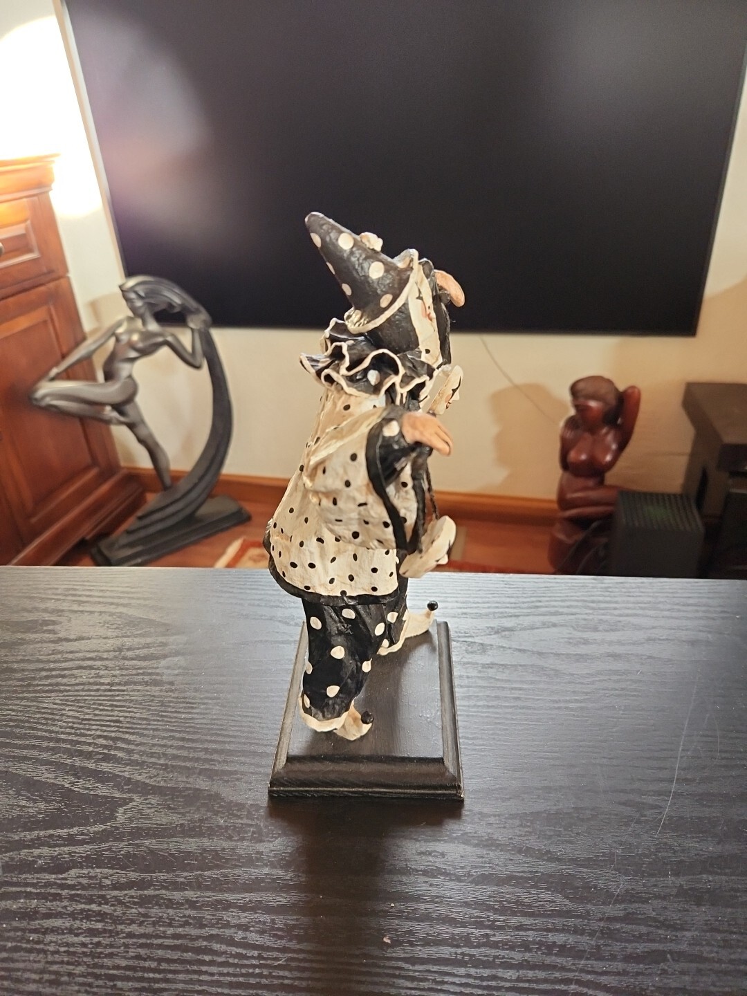 Picture 4 of 18
