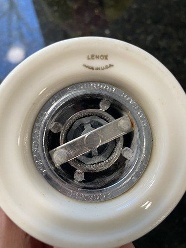 Lenox Olympia Pepper Mill - 第 3/3 張圖片
