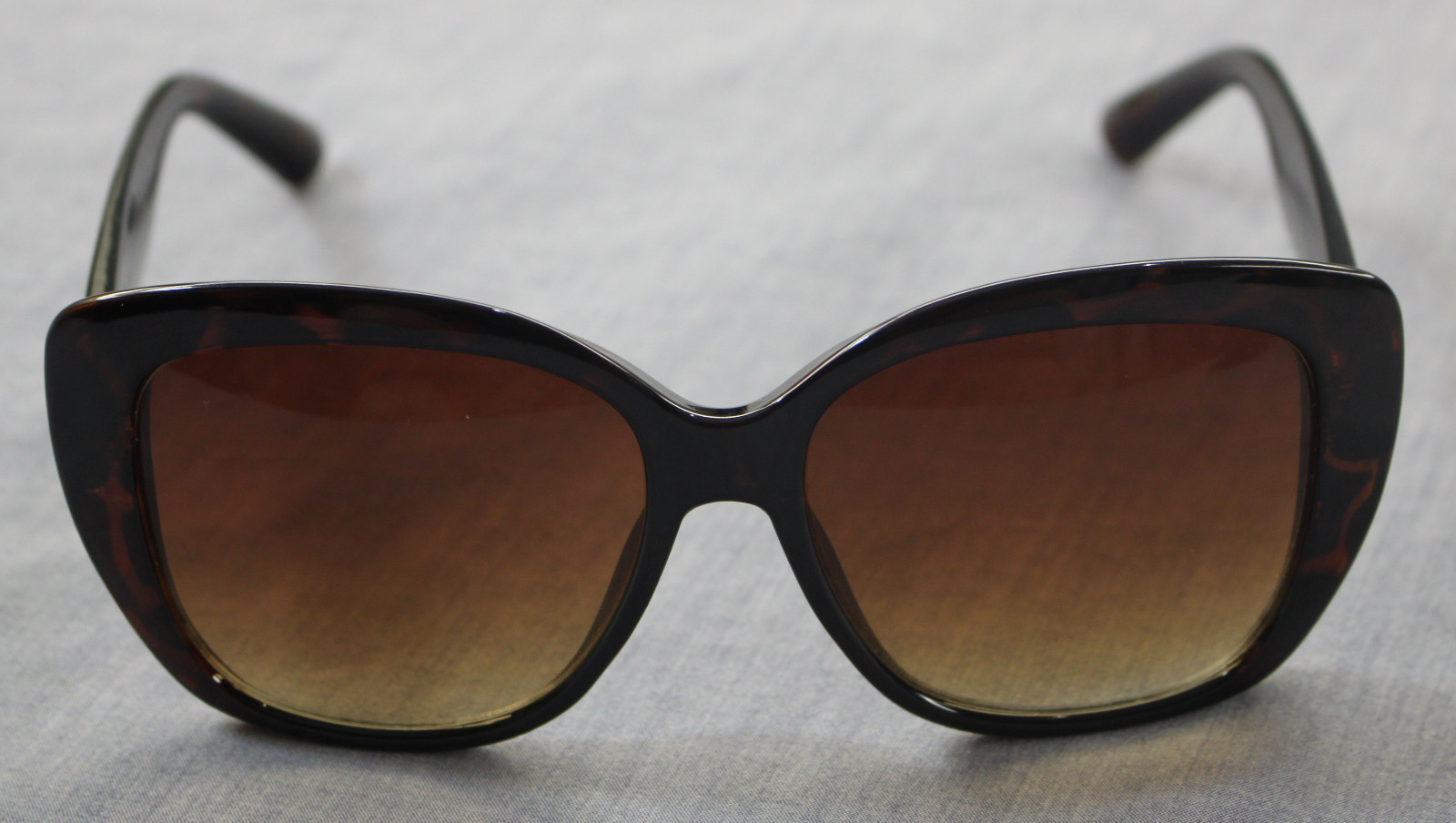 mint colored sunglasses