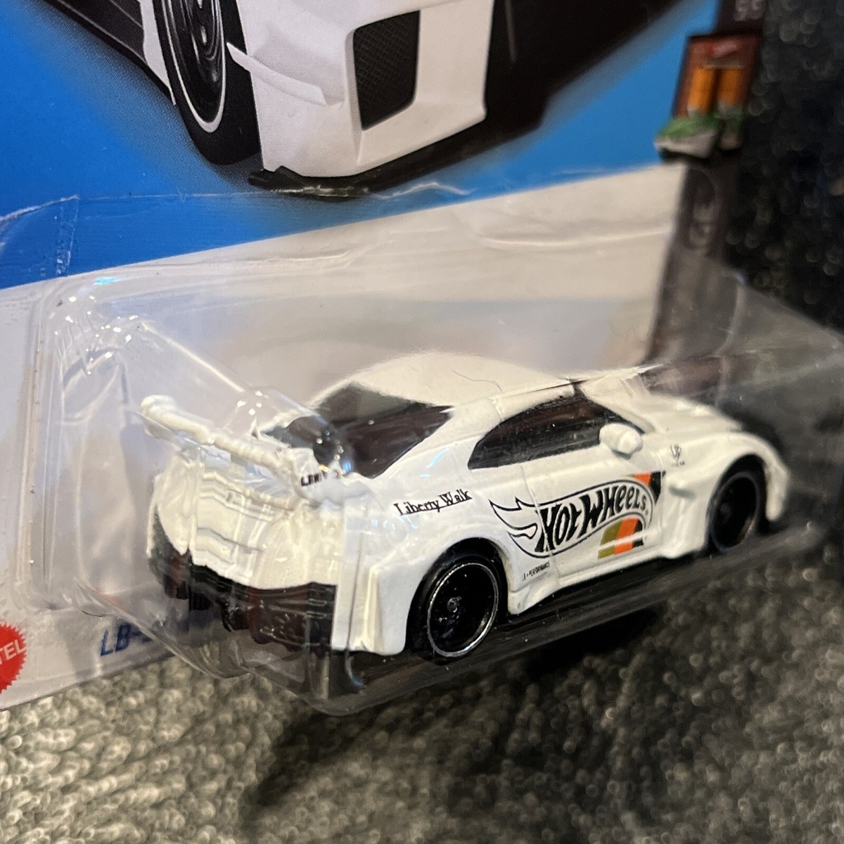 Hot Wheels Liberty Walk Nissan GTR R35 White Brand New Sealed