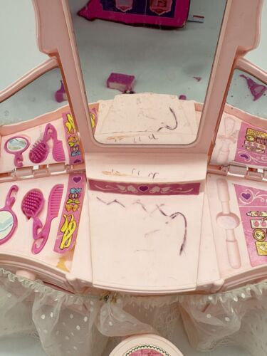 Barbie vintage 1985 "Dream Glow Vanity" #2310 con scatola originale (quasi completa) - Foto 4 di 12