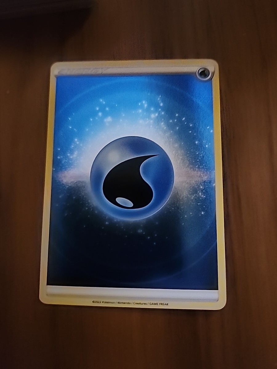 2022 Water Energy Holo Pokemon TCG LP