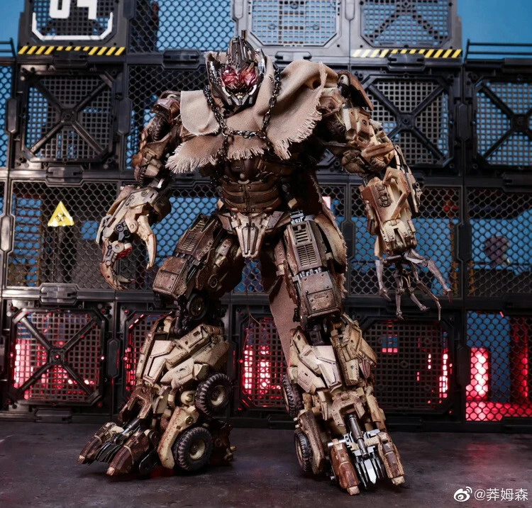 New Transformation Toy Unique Toys UT R-05 Desperado Desert Color Ver.In Stock - Image 2 of 3