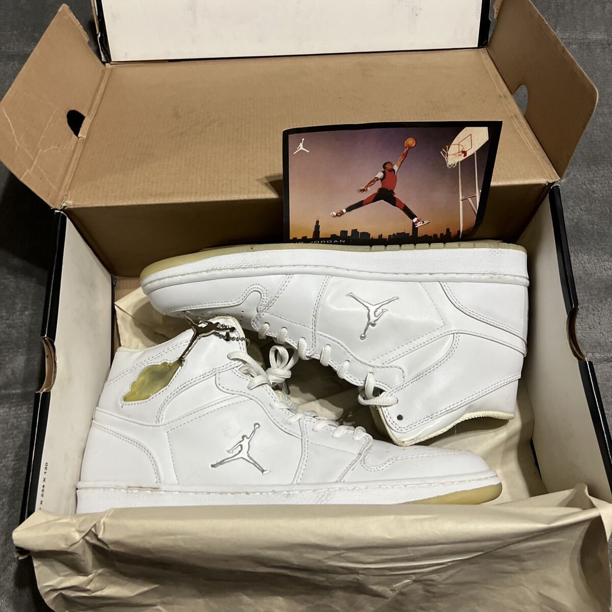 Size 12 - Air Jordan 1 Retro 2002 White Chrome for sale Size 12 - Air Jordan 1 Retro 2002 White Chrome for sale