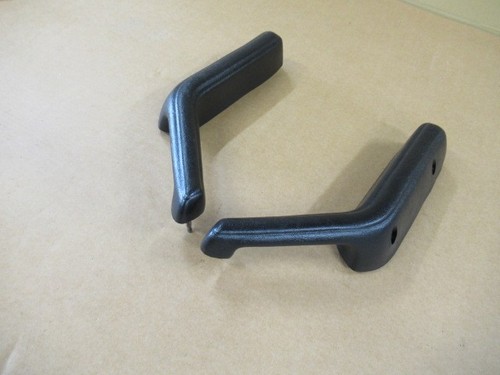 Ford Capri 3.0 S mk3 Door Interior Grab Handle in black, Pair. - Picture 6 of 9