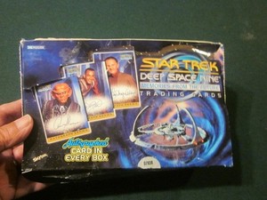 STAR TREK DEEP SPACE NINE DS9 MEMORIES FROM THE FUTURE GARAGE SALE FIND AS IS