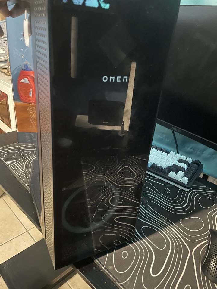 PC GAMING HP OMEN 30L Foto 4 de 4