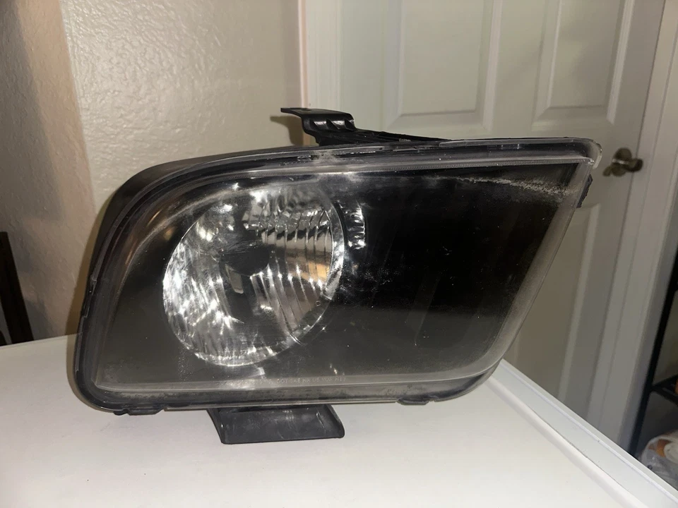 Faro Ford Mustang 2006, derecho (pasajero), halógeno, faros TYC 20-6579 Foto 2 de 4