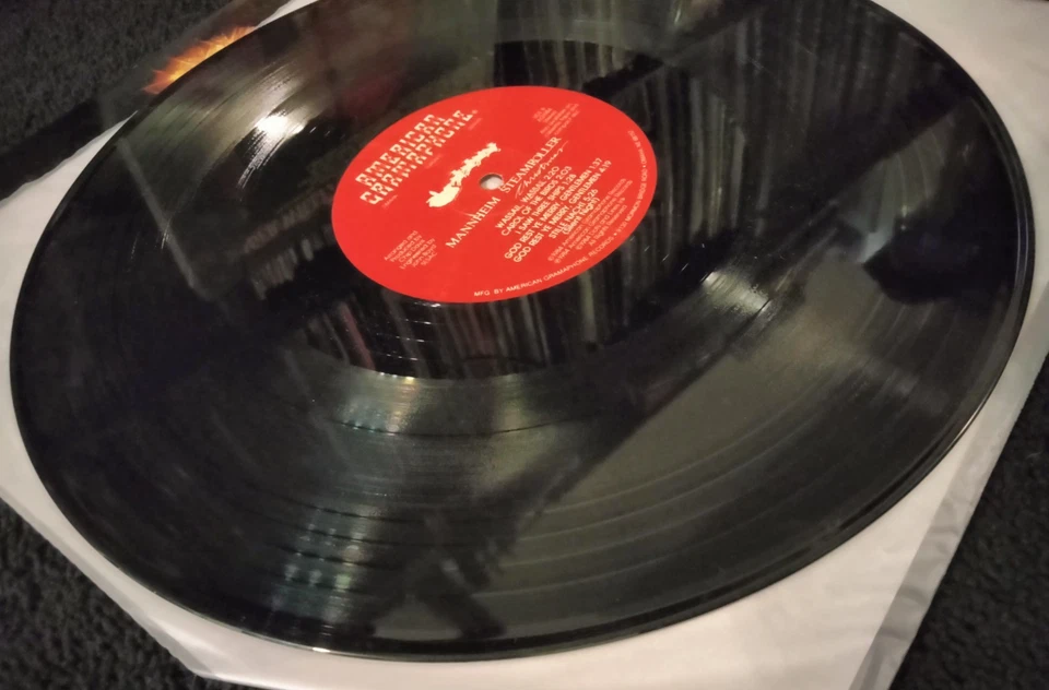 MANNHEIM STEAMROLLER CHRISTMAS 12" VINYL AMERICAN GRAMAPHONE RECORDS AG-1984 - Image 4 of 4