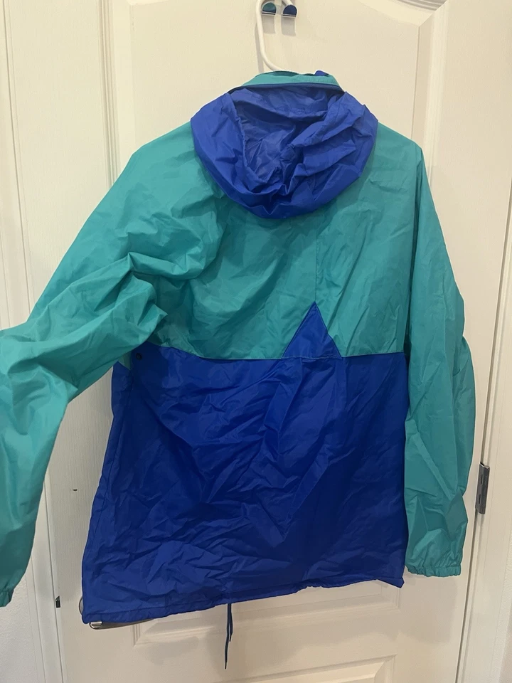 Chaqueta cortavientos vintage K WAY ¿Bolso de bloques de colores empaquetable para hombre talla grande/xl? Foto 3 de 4