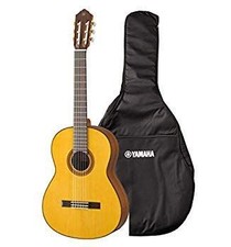 Guitarra Clásica Yamaha CG162S Usada Antigua Acabado Brillo Natural