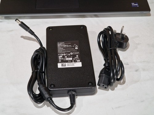 Dell Precision 7780 17.3" FHD i9 13950HX 64GB RAM 1TB Nvidia RTX 3500 ADA 12GB - Imagen 16 de 18