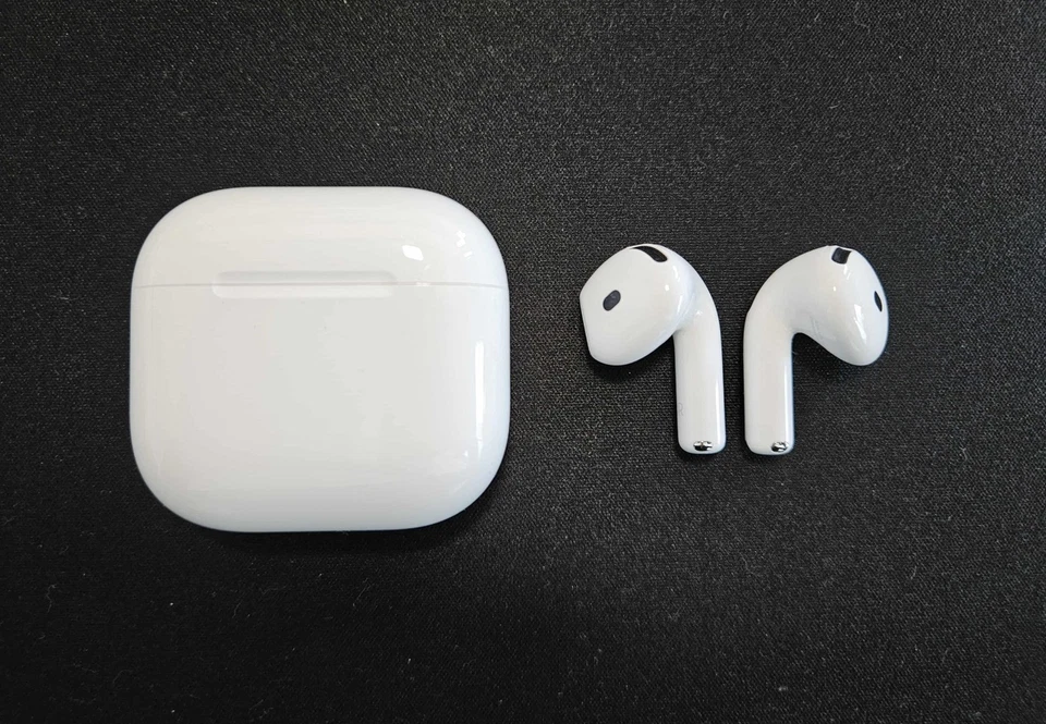Apple AirPods 4 (ANC) Generation with MagSafe Wireless Charging Case (USB‑C) - Image 4 of 4