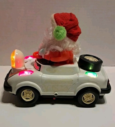 VINTAGE SANTA CLAUS LIGHTS ONLY BATTERY OPERATED TOY CAR *NEEDS REPAIR* - Picture 5 of 9