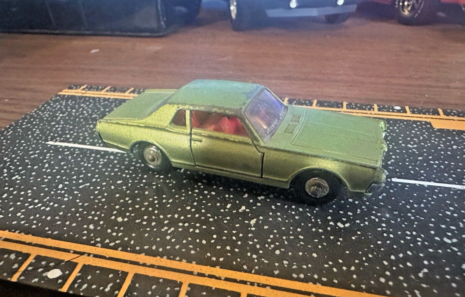Picture 2 of 6