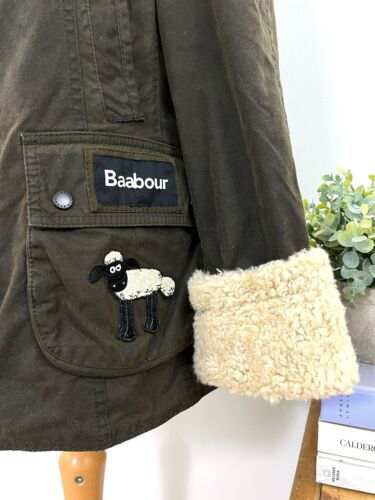 New BARBOUR x SHAUN THE SHEEP Beadnell Wax Jacket Size UK 12 EU 38 USA 8 Large - Picture 2 of 16
