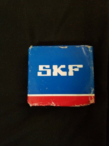 SKF 6205/C3 SINGLE ROW BALL BRGS FACTORY NEW - Picture 2 of 4