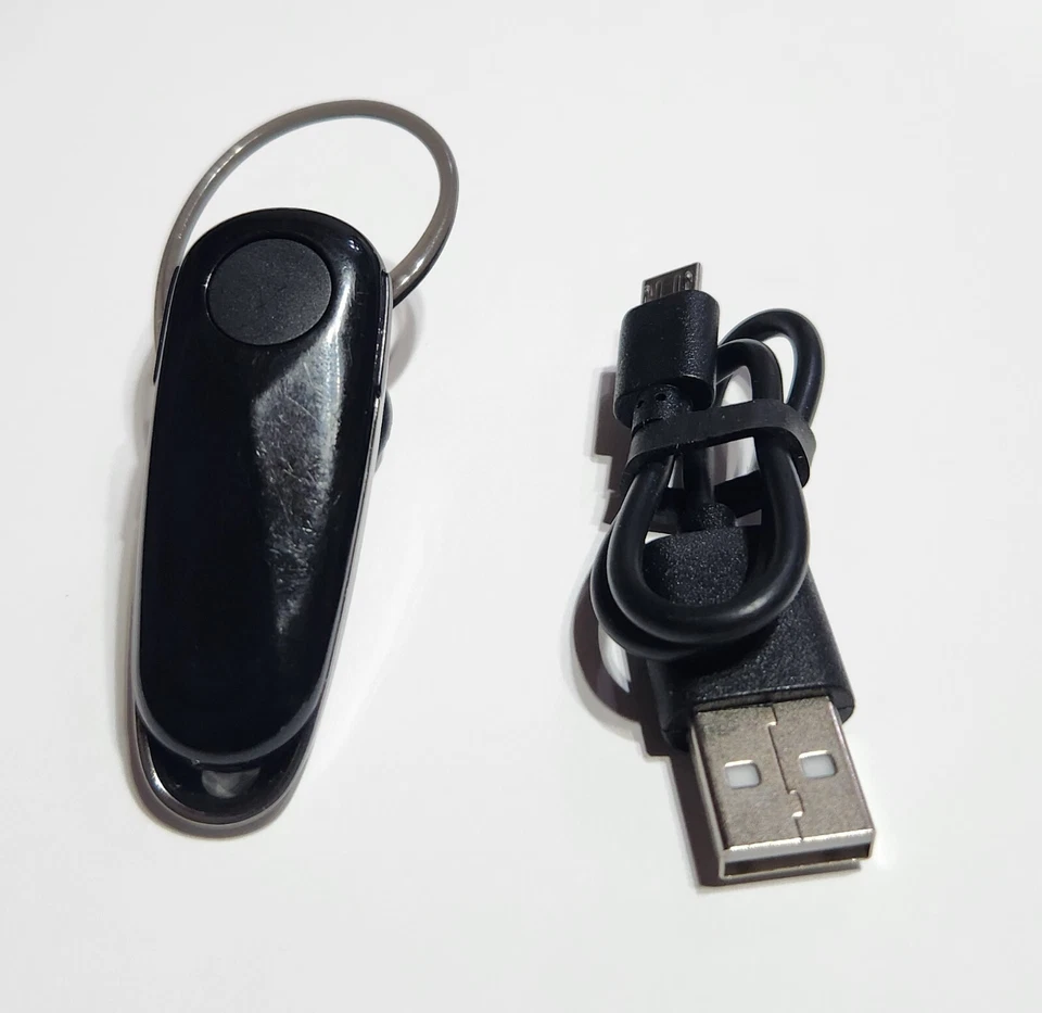 Original Black Motorola H560 Bluetooth Wireless Headset with Cable in Bulk Pkg - Image 2 of 4