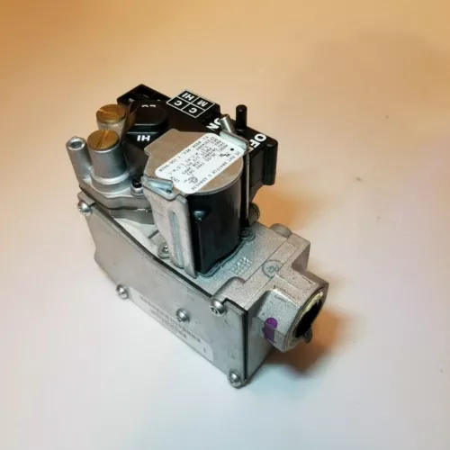 White-Rodgers Furnace Gas Valve EF33CW204 Model 36J55