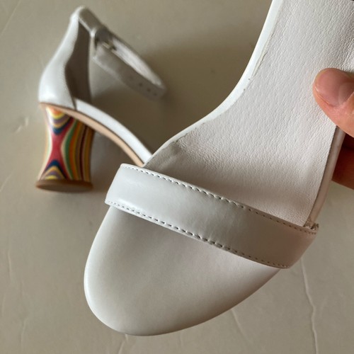 Jeffery Campbell Free People One Strap White Wooden Patterned Heels Sz 6.5 - Picture 3 of 7