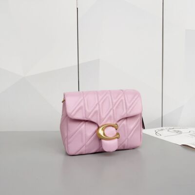 8月7日23時迄タイムセール！COACH ピンク タビーショルダーバッグ 8月7日23時迄タイムセール！COACH ピンク タビーショルダー