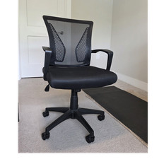 Black Mesh Office Chair w/ Arms, Swivel Rolling Casters, Adjustable Height