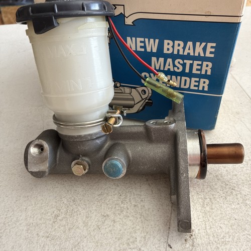 Beck Arnley 072-8575 Brake Master Cylinder - Picture 2 of 3